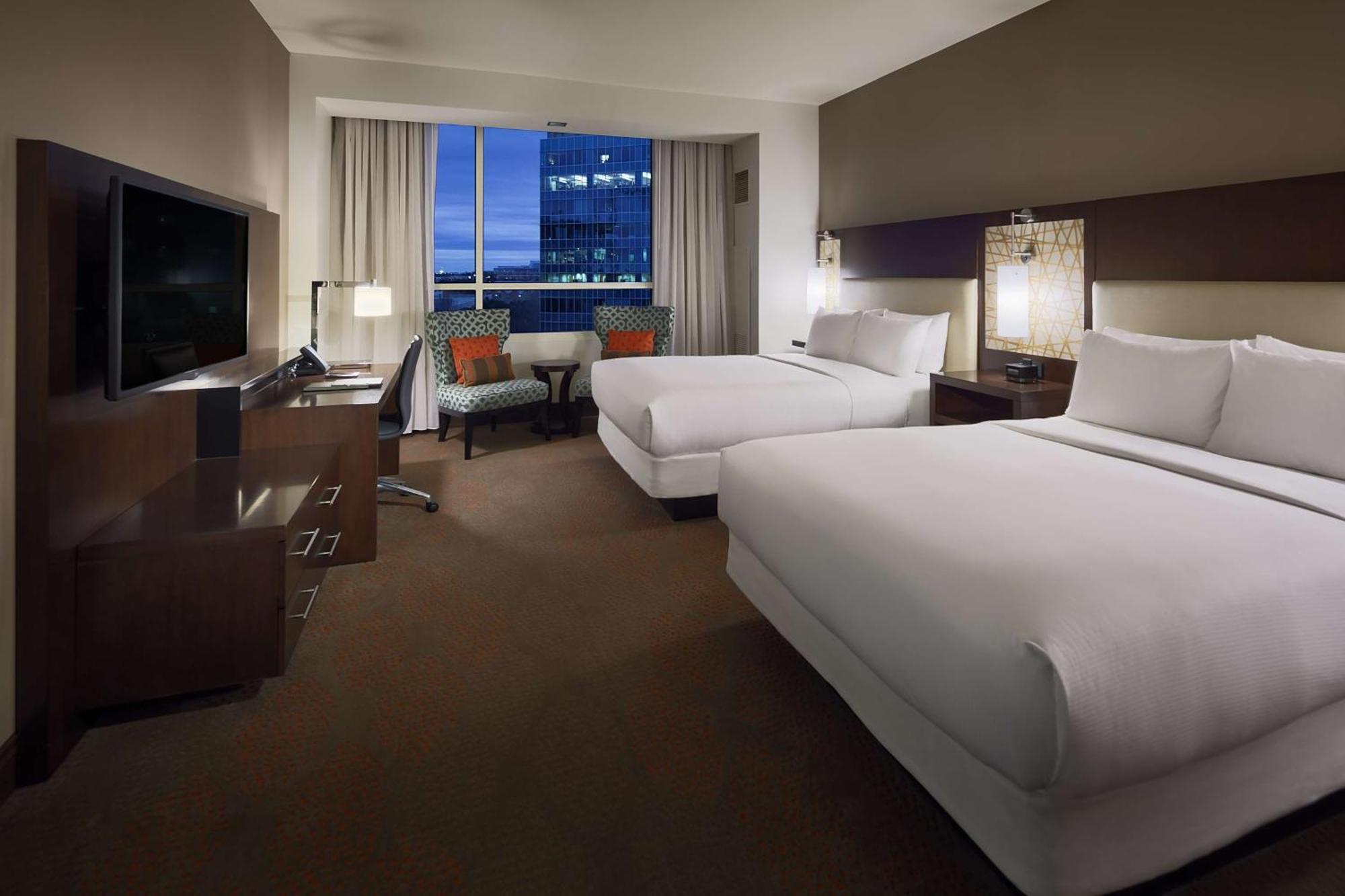 Hilton Dallas/Plano Granite Park Exterior photo