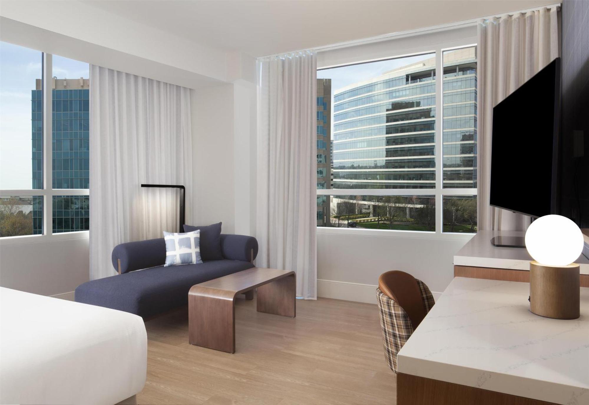 Hilton Dallas/Plano Granite Park Exterior photo